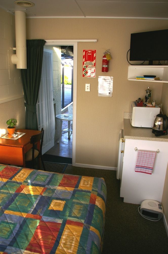 โททารา ลอดจ์ โมเทล Motel เลวิน ภายนอก รูปภาพ